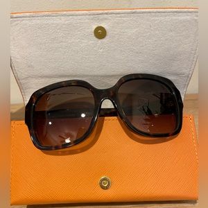 Tory Burch Sunglasses - Oversized Sunnies